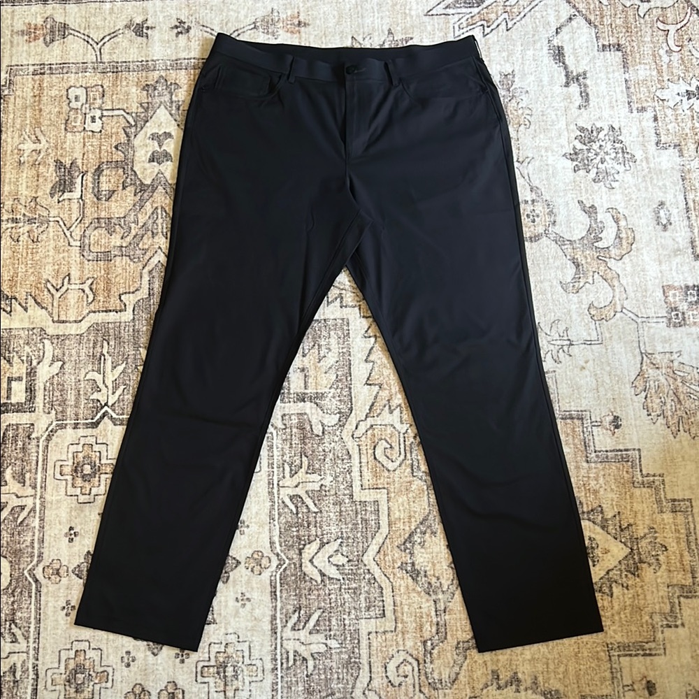 Public Rec    Black 5-Pocket Pants